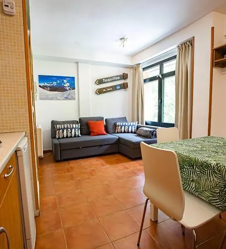 Estudio Jara, Gorbea 2 Pax